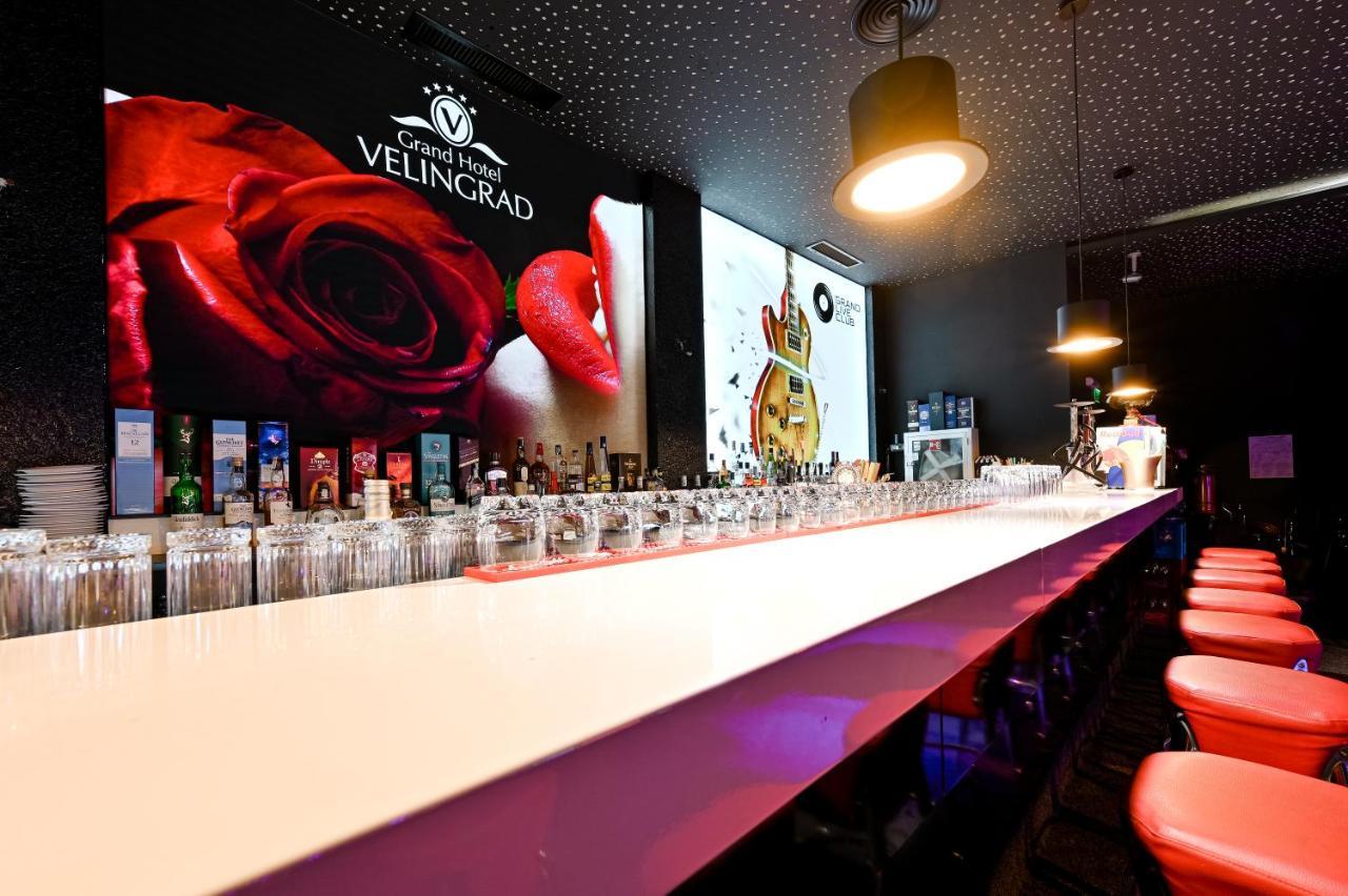 Grand Hotel Welingrad Zewnętrze zdjęcie Bar
