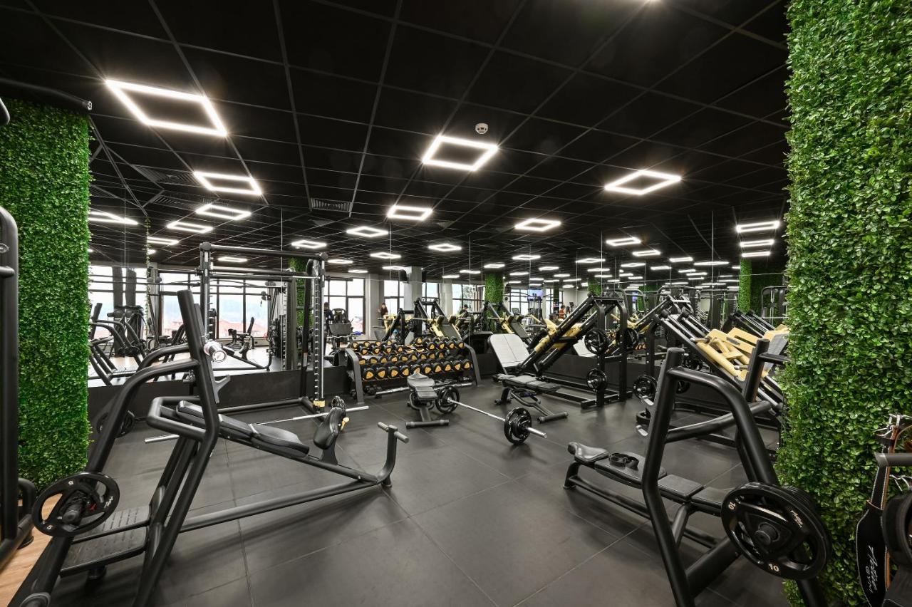 Grand Hotel Welingrad Zewnętrze zdjęcie The gym at the headquarters of the company